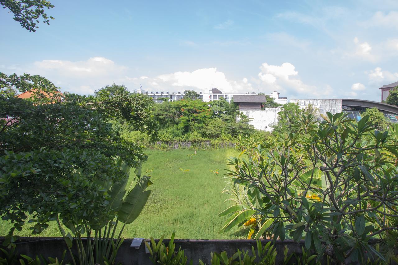 Soraya Apartment Seminyak 外观 照片